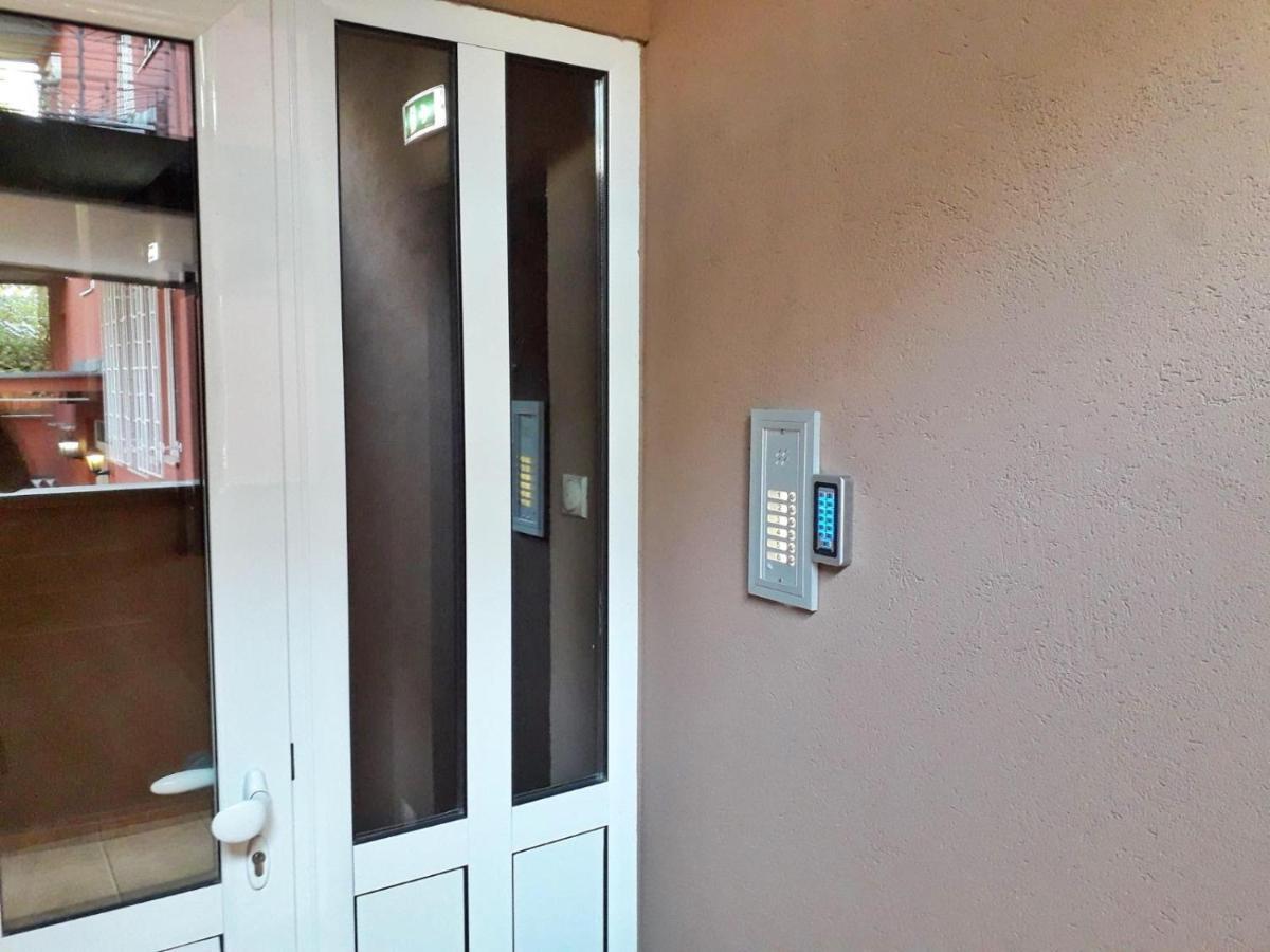 Magenta Apartments Белград Екстериор снимка