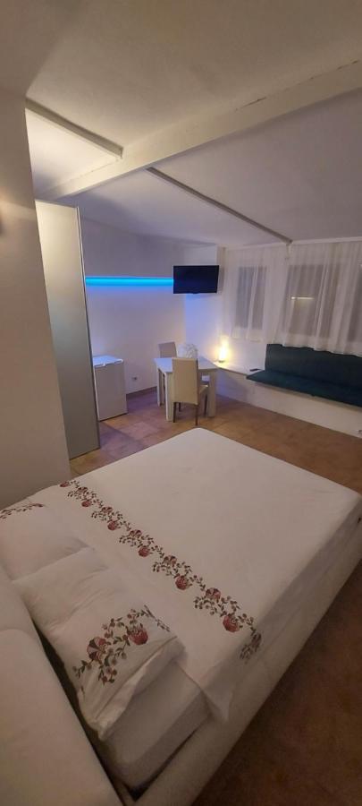 Magenta Apartments Белград Екстериор снимка